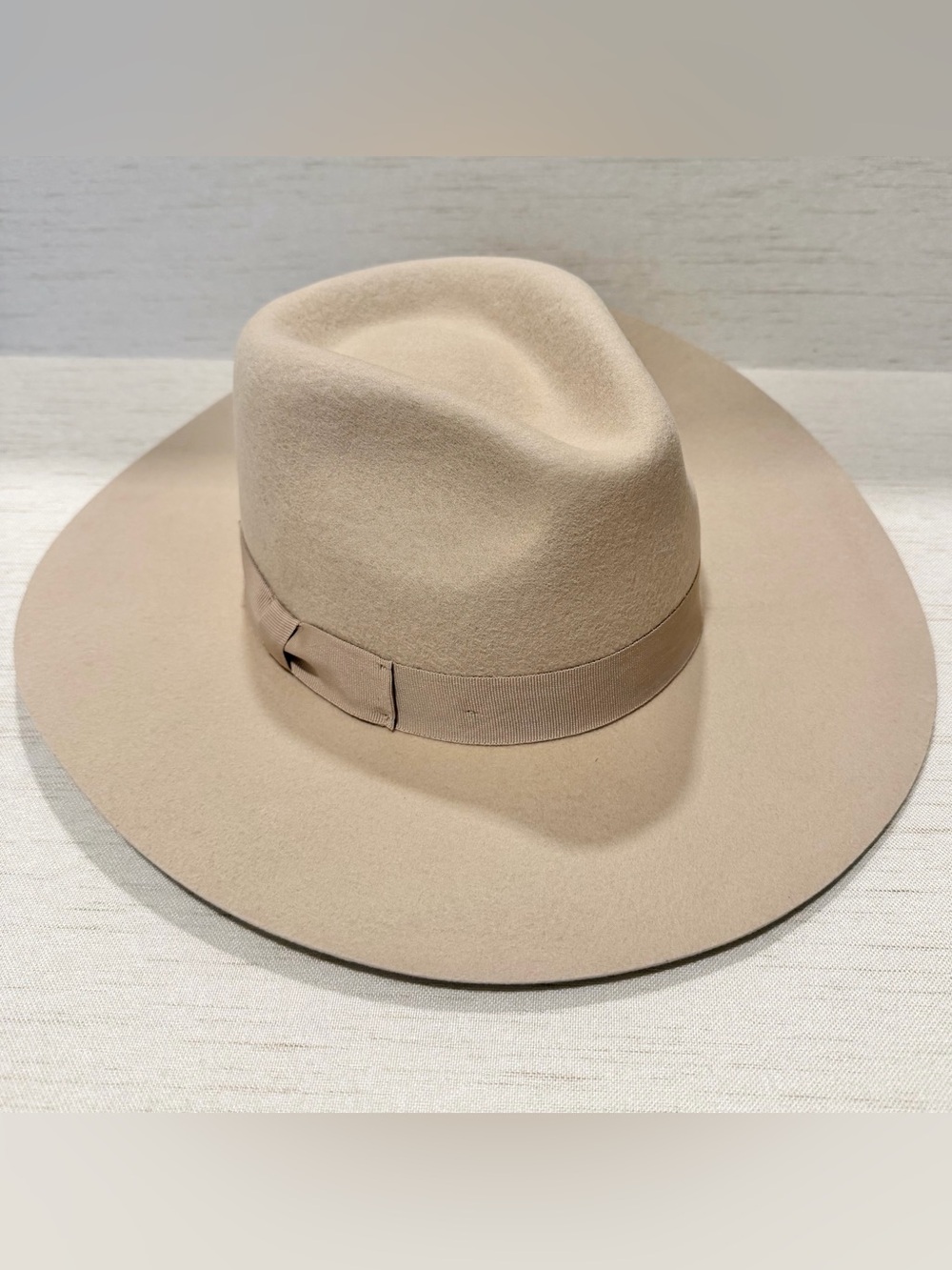 Urban Outfitters Flat Brim Felt Fedora One Size